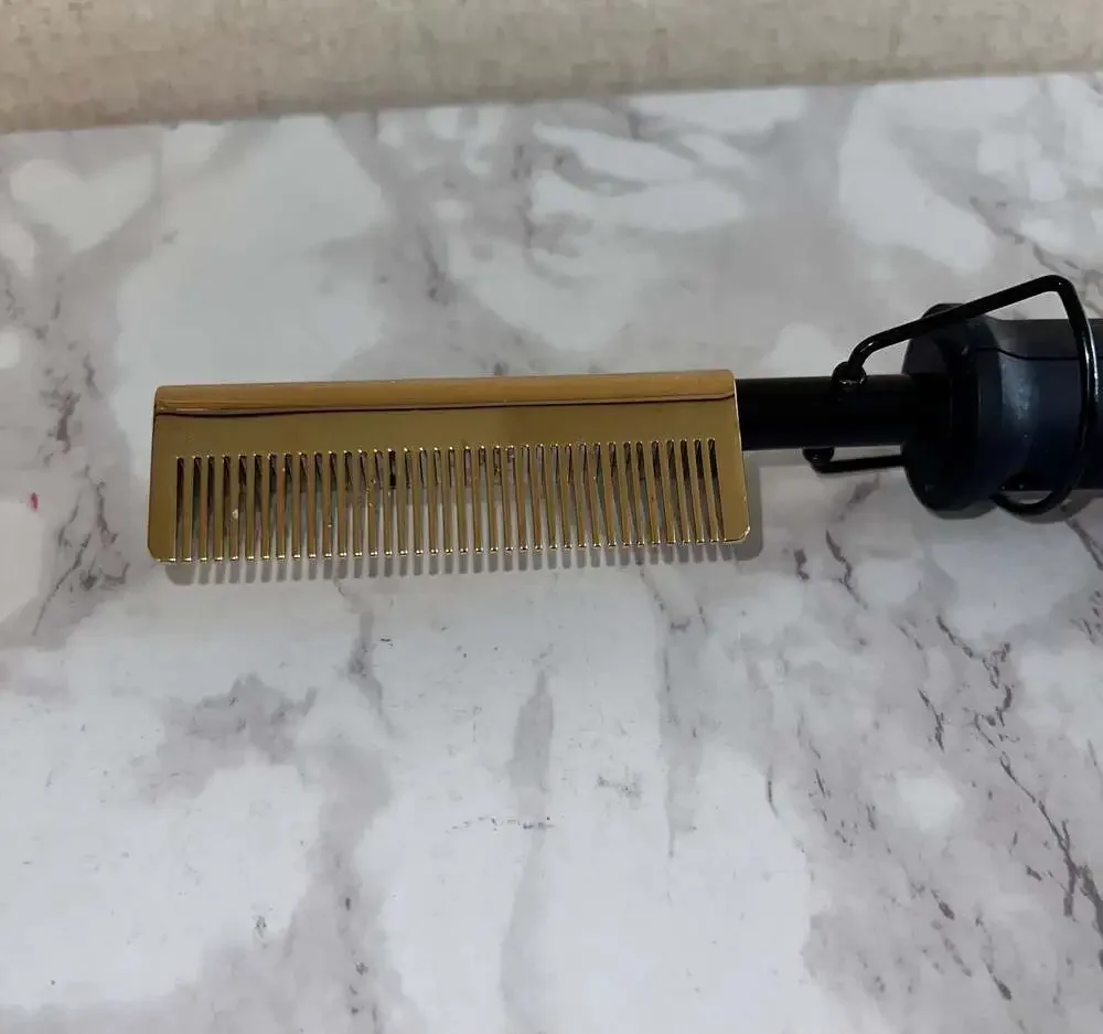 KISS Professional LED Display Gold Ceramic Pressing Comb